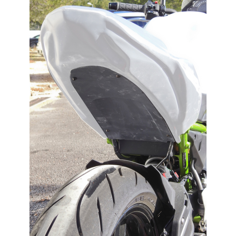 Passage De Roue Arrière Droit Pour KAWASAKI Z750 / Z1000 - Référence 360400079 / 693550 - Occasion, Origine Japon